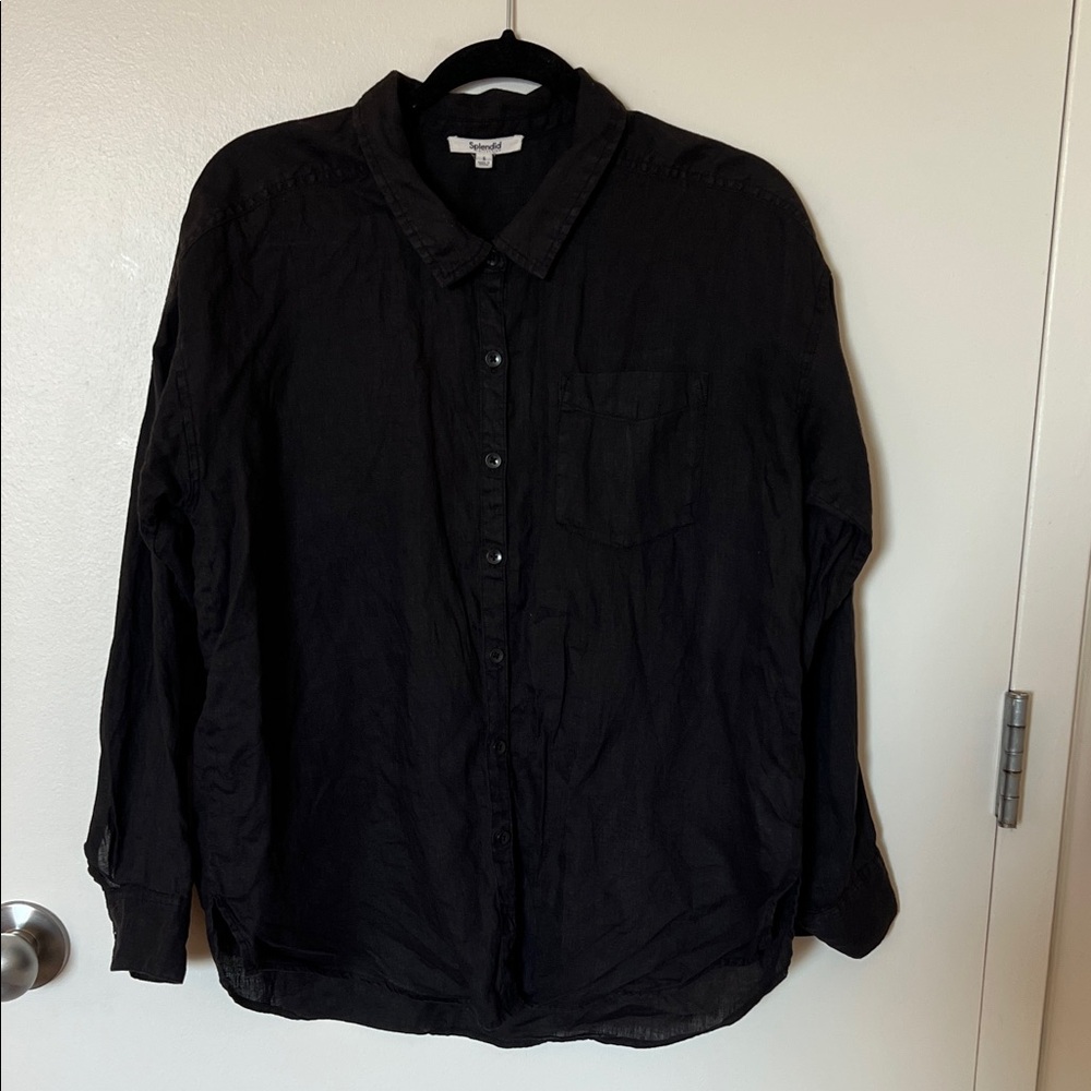 🦄Splendid Black Linen Button Up